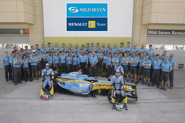 Renault F1 racing team Mild Seven sponsor